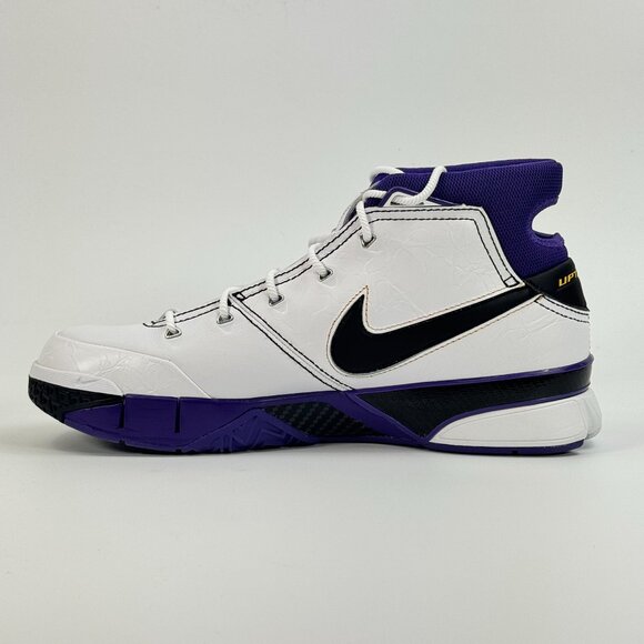Athletic_Shoes